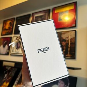 FENDI - Leather Vertical Logo Box Bag